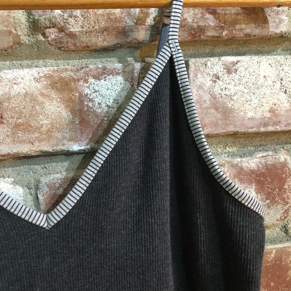 Pre❤️’d-Victoria Secret Cami Ruffled Back - Picture 3 of 8